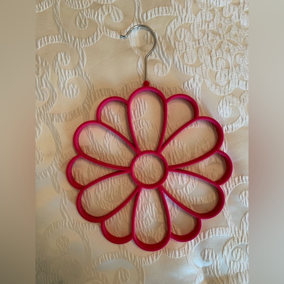 Scarf Hangers - Picture 2 of 3